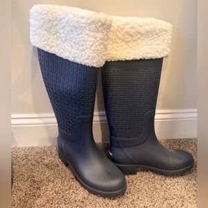 Tommy Hilfiger Navy Tall Rain Boots with Cream Fleece Lining